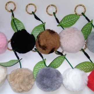 Fur Ball Pendant 1pk