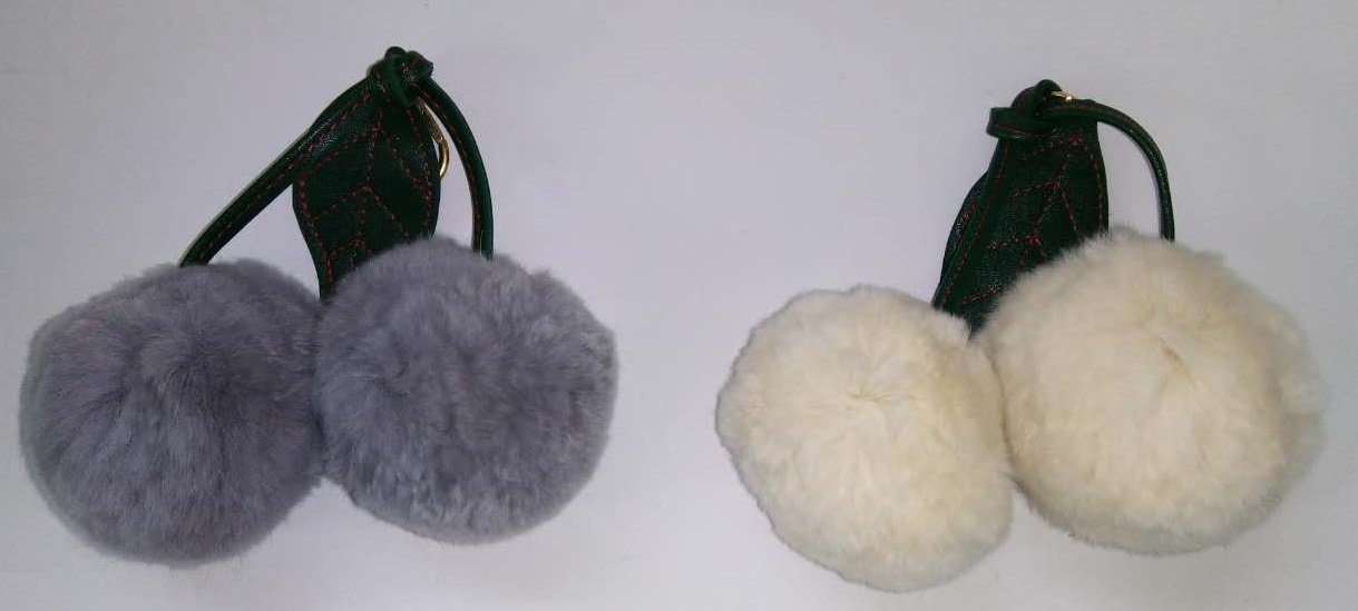 Fur Ball pendant 2pk